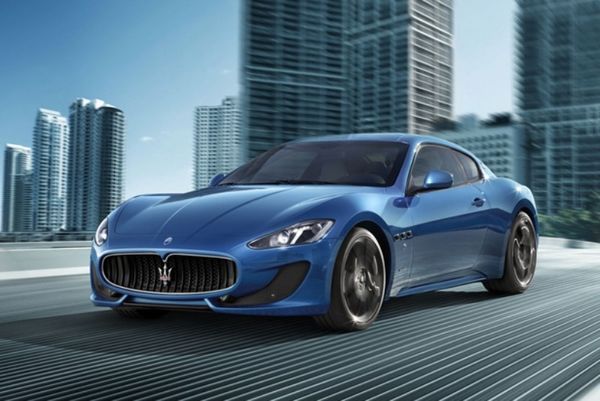 2013 Maserati GranTurismo Sport: Στυλ και επιδόσεις