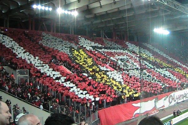 Εντυπωσιακό κορεό από την θύρα 7 (video)