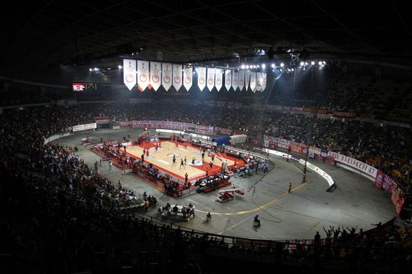 Ολυμπιακός: «Δύο τυχεροί θέσεων Court Seats»