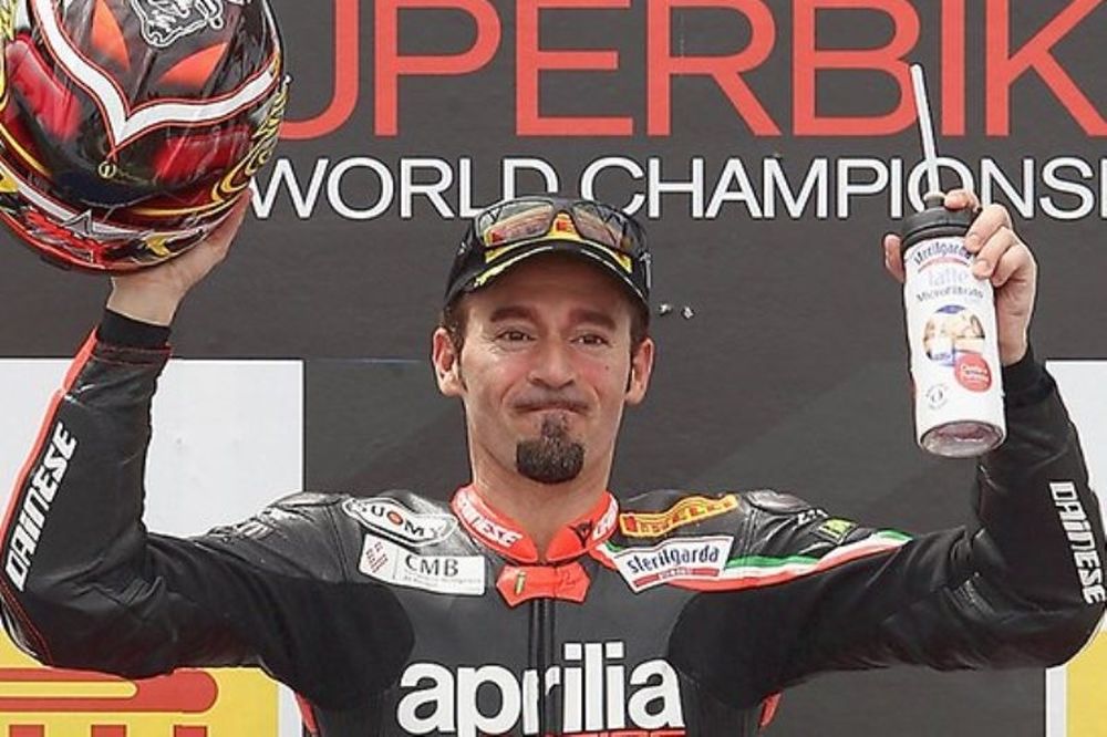 WSBK Phillip Island: Πρωτιές για Μπιάτζι και Τσέκα