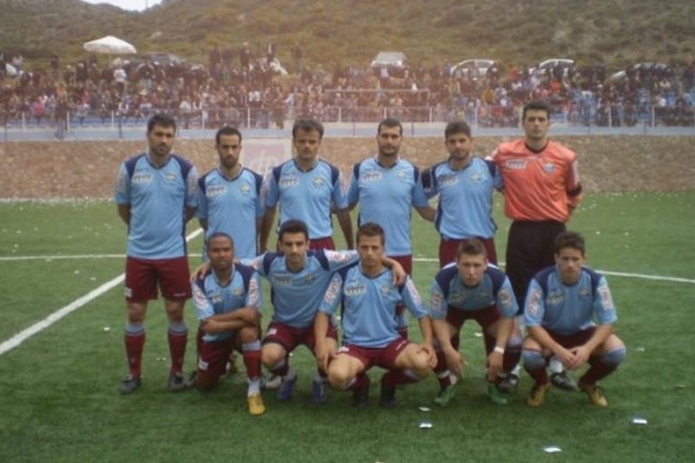 Με τη διαιτησία τα έχουν στον Πατούχα