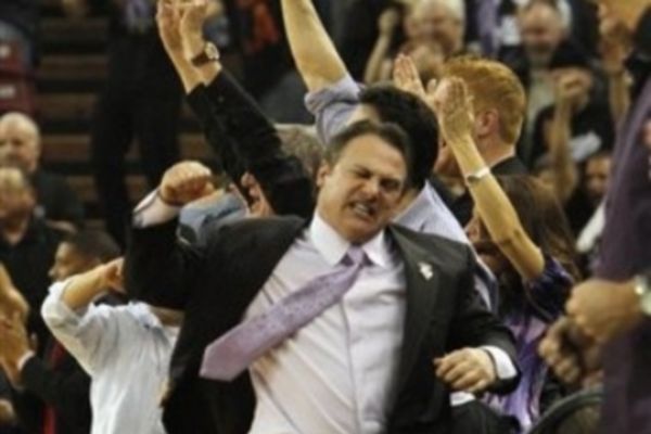 Στην τελική ευθεία το κλειστό των Κινγκς