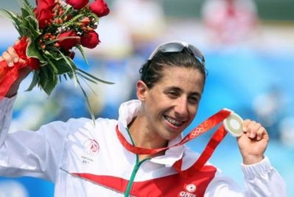 Η Φερνάντες δεν ταξιδεύει Λονδίνο