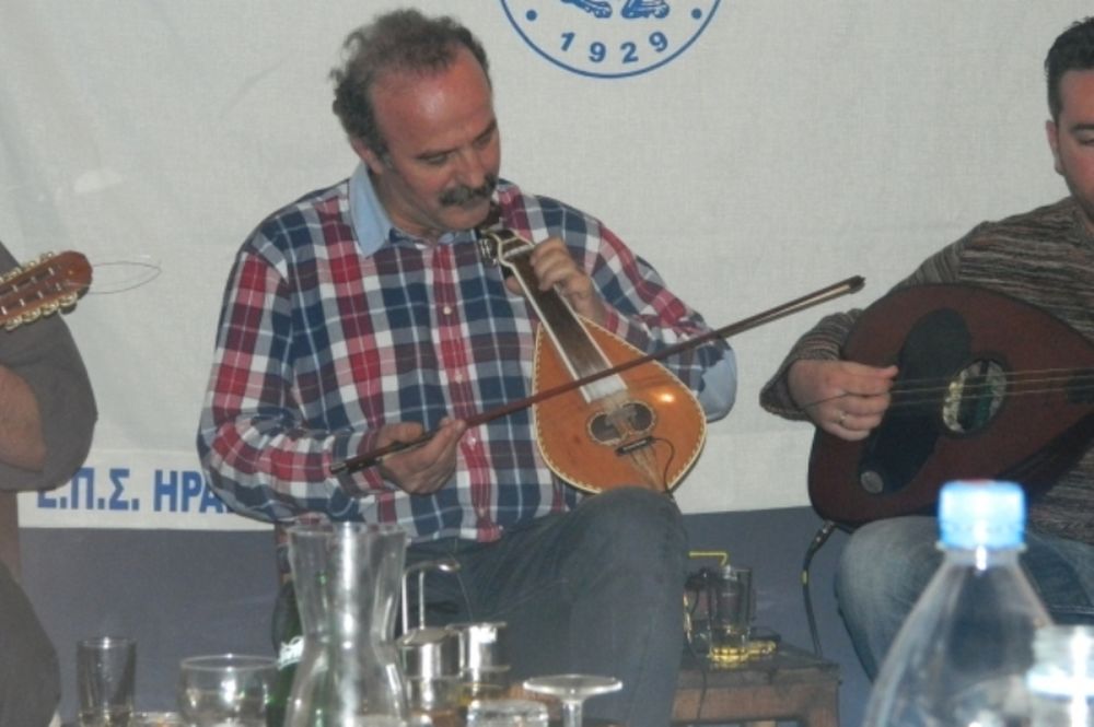 Οι μαντινάδες του Τζώρτζογλου