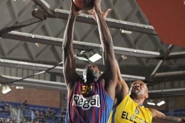 Έκλεισε αήττητη η Μπαρτσελόνα