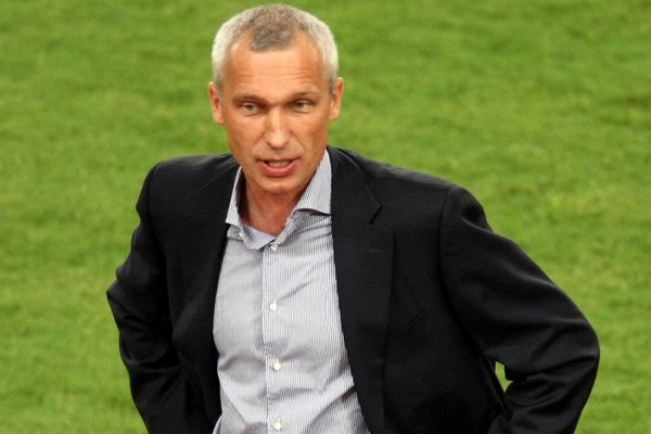 Προτάσοφ: «Δυνατή ομάδα η Μέταλιστ»