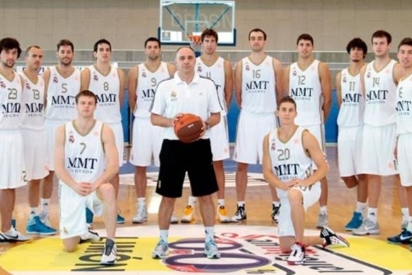 «Βασίλισσα» και στο μπάσκετ (photos+videos)