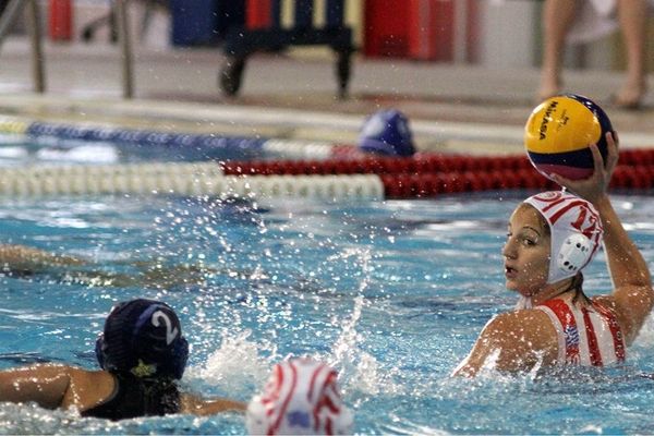 Προορισμός Ρωσία για τις «ερυθρόλευκες»