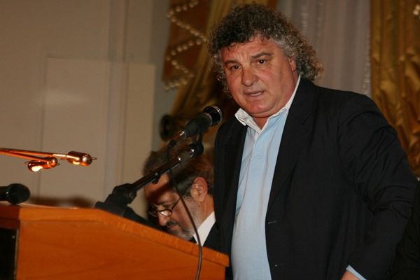 Βάσια: «55-45 υπέρ του Ολυμπιακού»