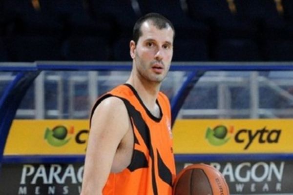 Ρίβα: «Έδωσε ώθηση ο Κακιούζης»