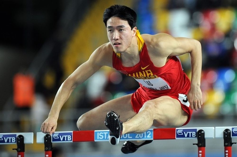 Λιού, κερνάει... 