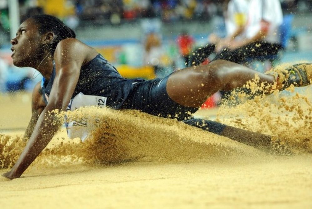 Η Ρις χρυσό με ρεκόρ αγώνων 7.23!  