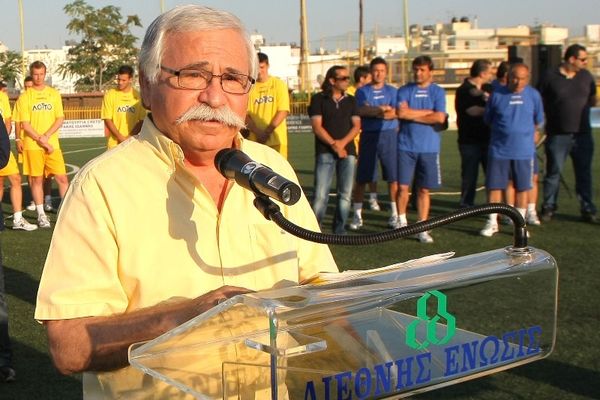 «Βγάλτε τον Εργοτέλη από το αδιέξοδο»