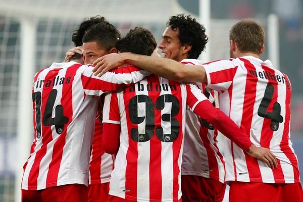 Παρέλαση… κατασκόπων στο «Γ. Καραϊσκάκης»