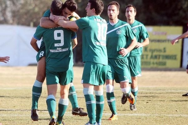 Τσίμπησε βαθμό στην Επανομή ο Φωκικός