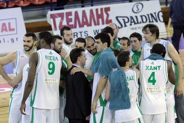 Του χάλασε την κατοστάρα!