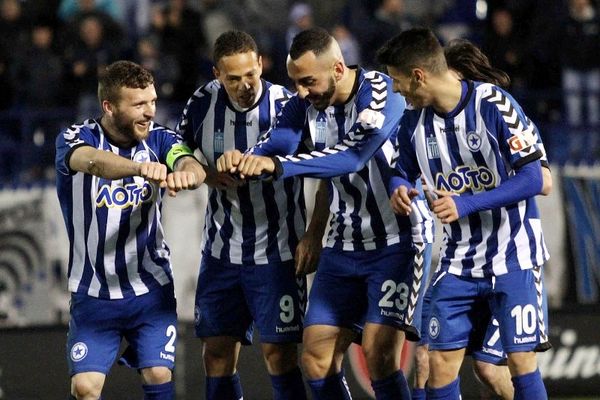 Κοίτα η «ομάδα γειτονιάς» με τη «γραφική διοίκηση»…