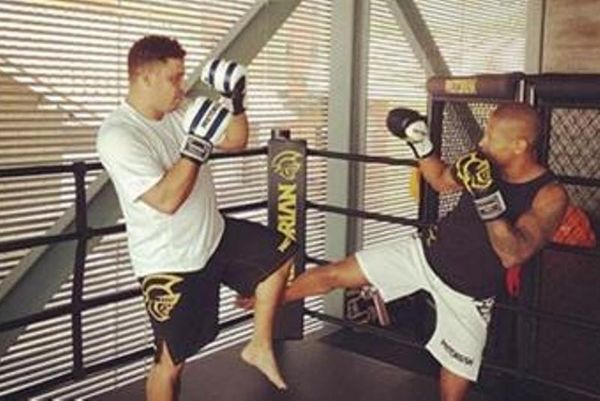 Ετοιμάζεται για... ξύλο ο Ρονάλντο!