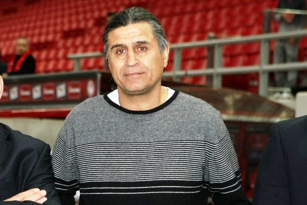 Βαμβακούλας: «Να ξεχάσει το πρώτο ματς ο Ολυμπιακός»