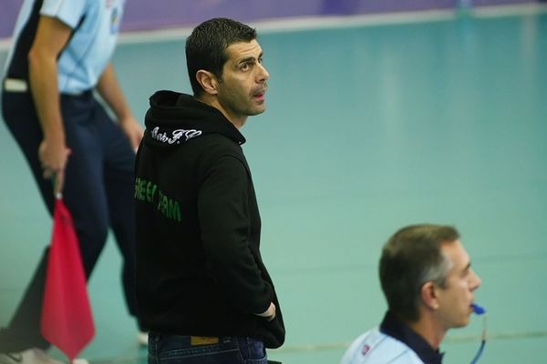 Καζάζης: «Ελπίζω ο Εθνικός να κάνει το καθήκον του»