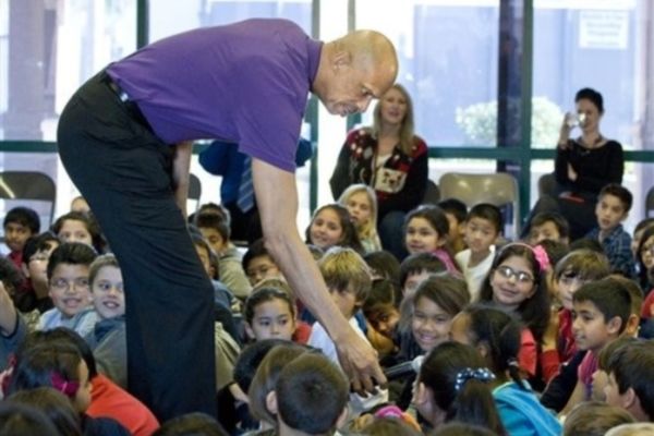 Τζαμπάρ: «Υπάρχουν δουλειές στην επιστημονική κοινότητα»