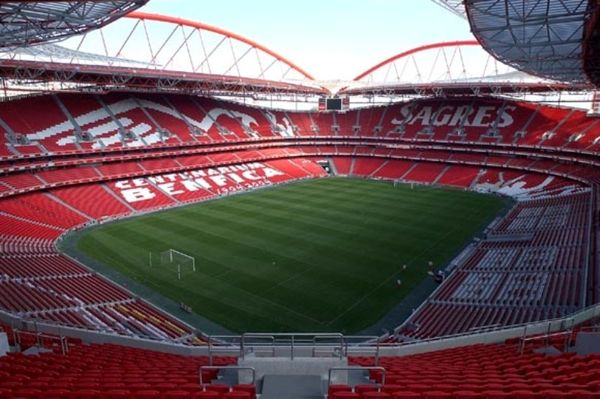 Στο «Ντα Λουζ» ο τελικός του Ch. League του 2014