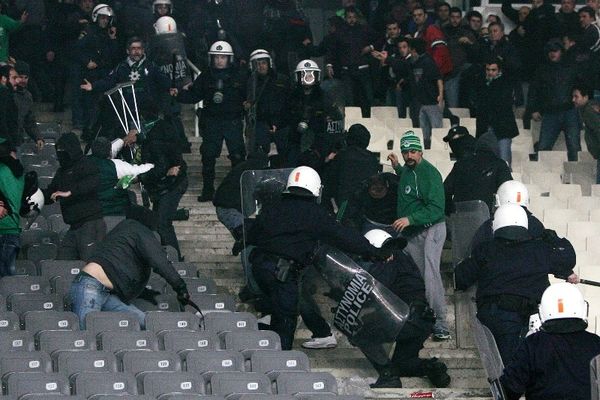 Στη φυλακή οι δύο συλληφθέντες για τα επεισόδια στο ΟΑΚΑ