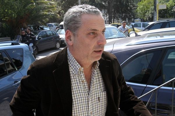 Δημητρέλος: «Και Ευρώπη και αδειοδότηση!»