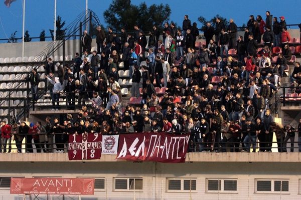 Με κόσμο στην Κατερίνη η ΑΕΛ