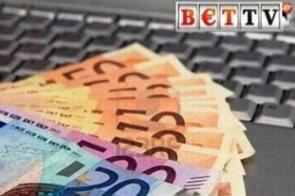 Τα ταμεία συνεχίζονται