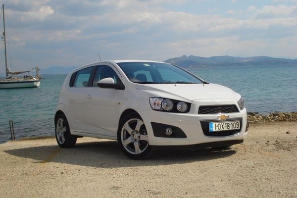 Δοκιμή: Chevrolet Aveo 1.4 5d