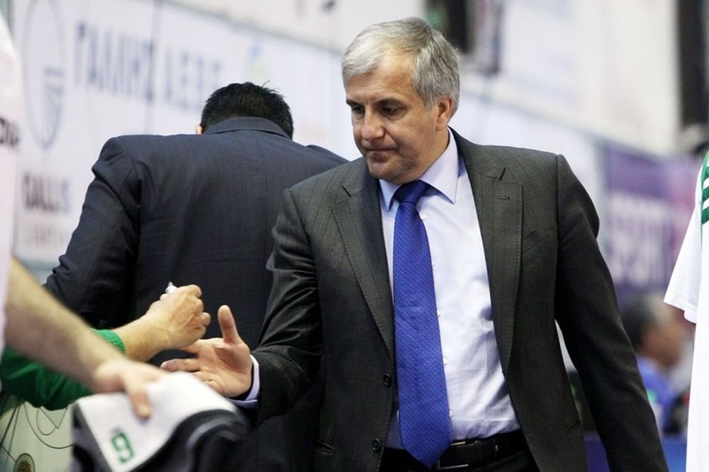 Ομπράντοβιτς: «Σοβαρό παιχνίδι με αξιόλογη ομάδα»