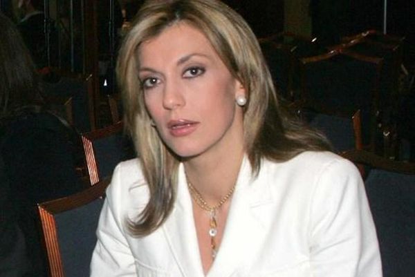 Καραμανλή - Διόγος: Αφήνουν τα δελτία για την… πολιτική 