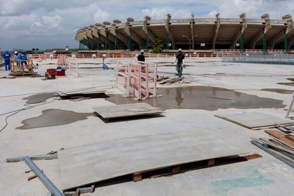 Απεργία για δεύτερη εβδομάδα στη Βραζιλία