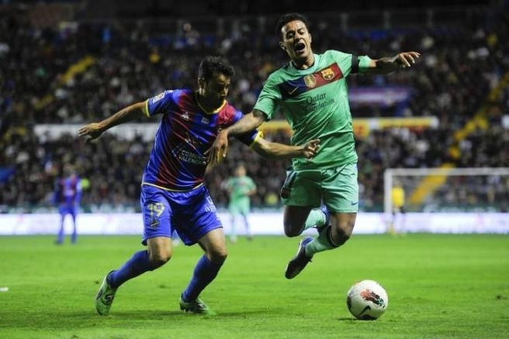 Πέναλτι... φάντασμα υπέρ της Μπαρτσελόνα!