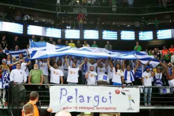 Πάνε Καράκας οι Πελαργοί