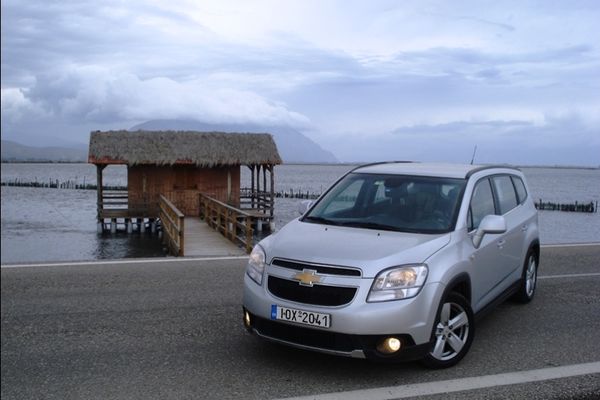 Chevrolet Orlando LS LPG