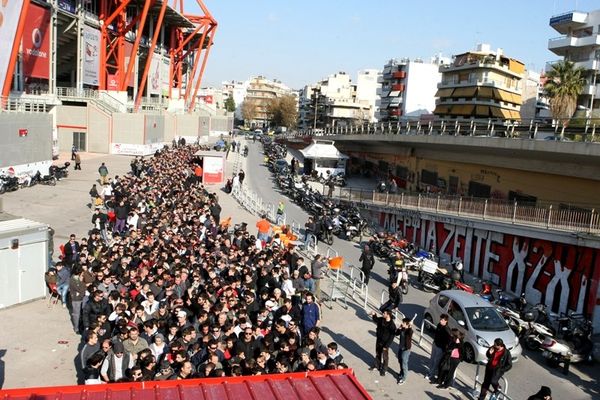 Από το Σάββατο τα «ερυθρόλευκα» εισιτήρια του τελικού