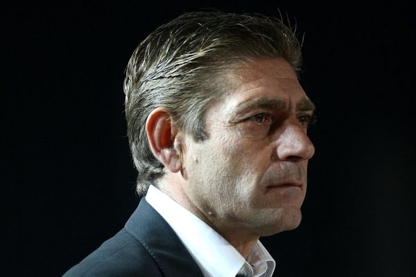 Κομπλέ ο Πανθρακικός με Πανσερραϊκό