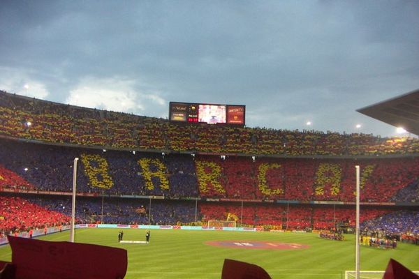 Αυτοί είναι οι ultras της Μπαρτσελόνα! (videos)