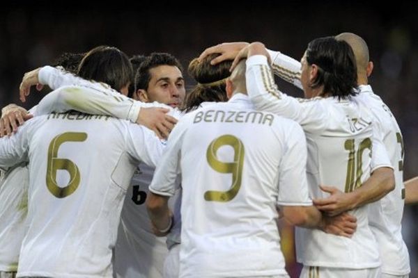 Θρίαμβος τίτλου για Ρεάλ, απέναντι στην Μπαρτσελόνα (2-1, photos+video)