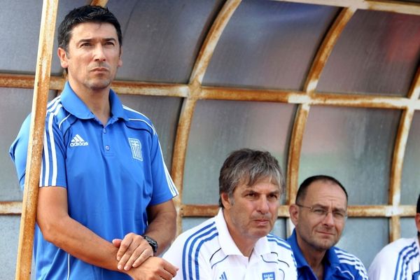 «Τριάρα» για τους Νέους