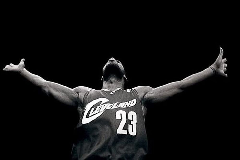 O ΛεΜπρόν έκανε το σκύλο να... αλυχτήσει