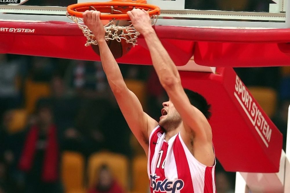 Οι καλύτερες φάσεις του Ολυμπιακού για το μήνα Μάρτιο (video)