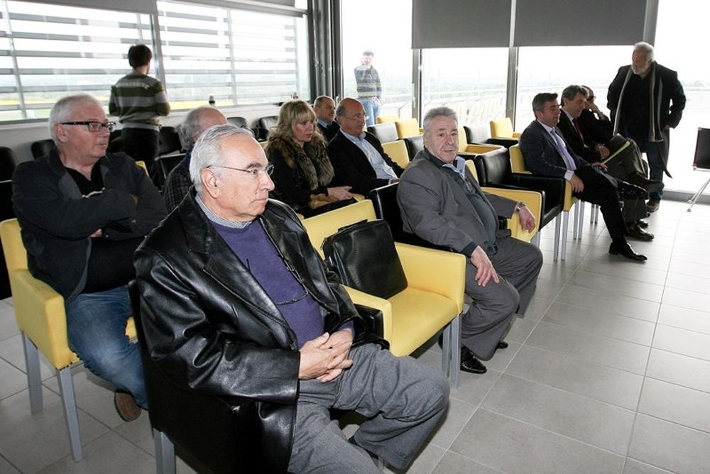 Ζητάνε τη μη αναβολή της ΓΣ οι μικρομέτοχοι της ΑΕΚ
