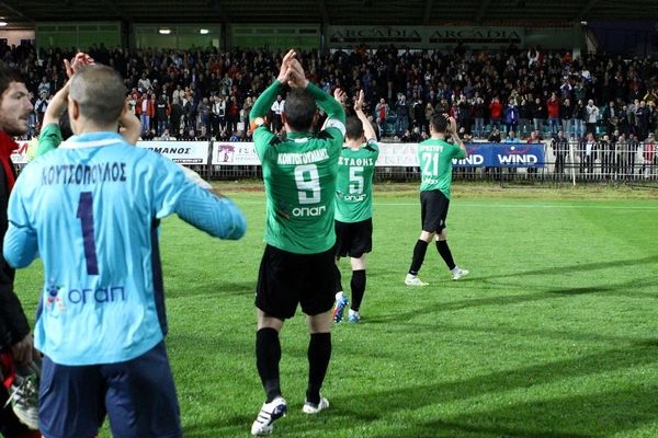 Μόνο γηπεδούχοι στο Πανθρακικός – Βέροια