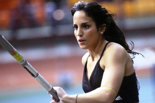 Η Λεδάκη υπερπήδησε τα 4.35 μ.