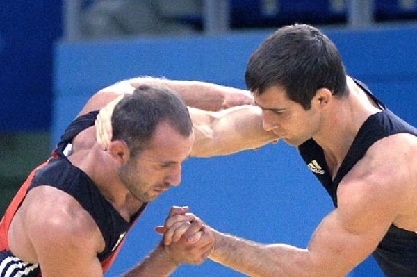 Λονδίνο 2012: Χάλκινος ο Μπετινίδης, αλλά... εκτός Ολυμπιακών 