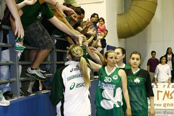 Φιλικό-γιορτή και αποθέωση για Παναθηναϊκό