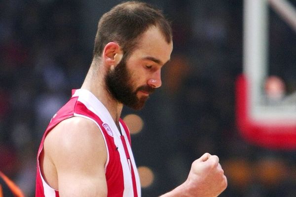 Σπανούλης: «Να κατακτήσουμε το τρόπαιο»